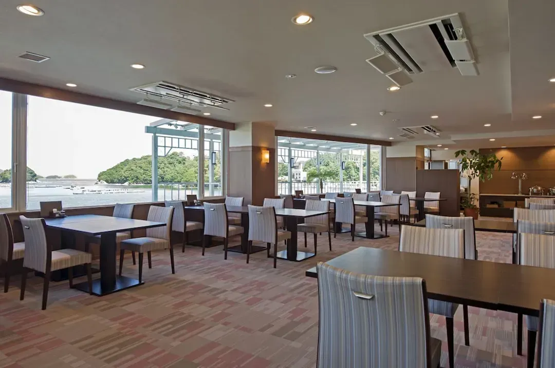 Food court