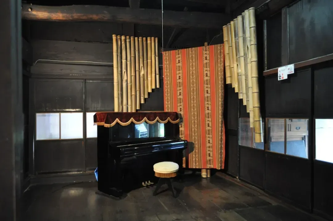 Interior detail