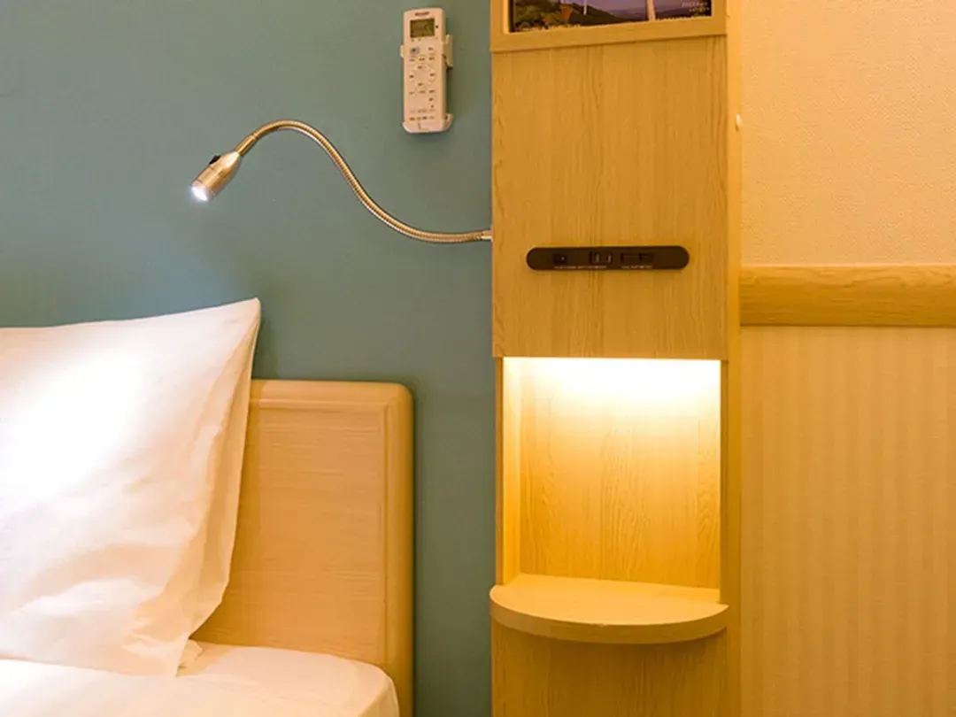 Room amenity