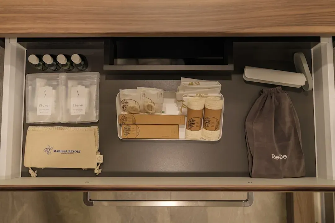 Room amenity
