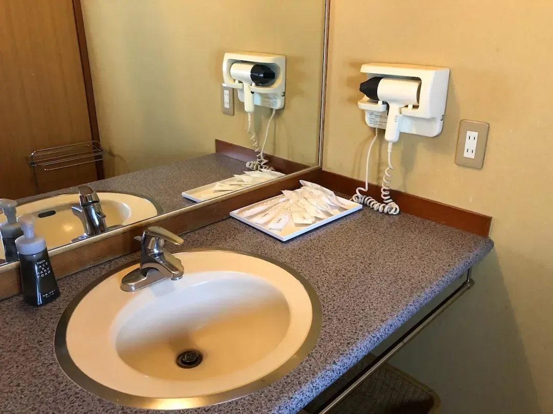 Room amenity