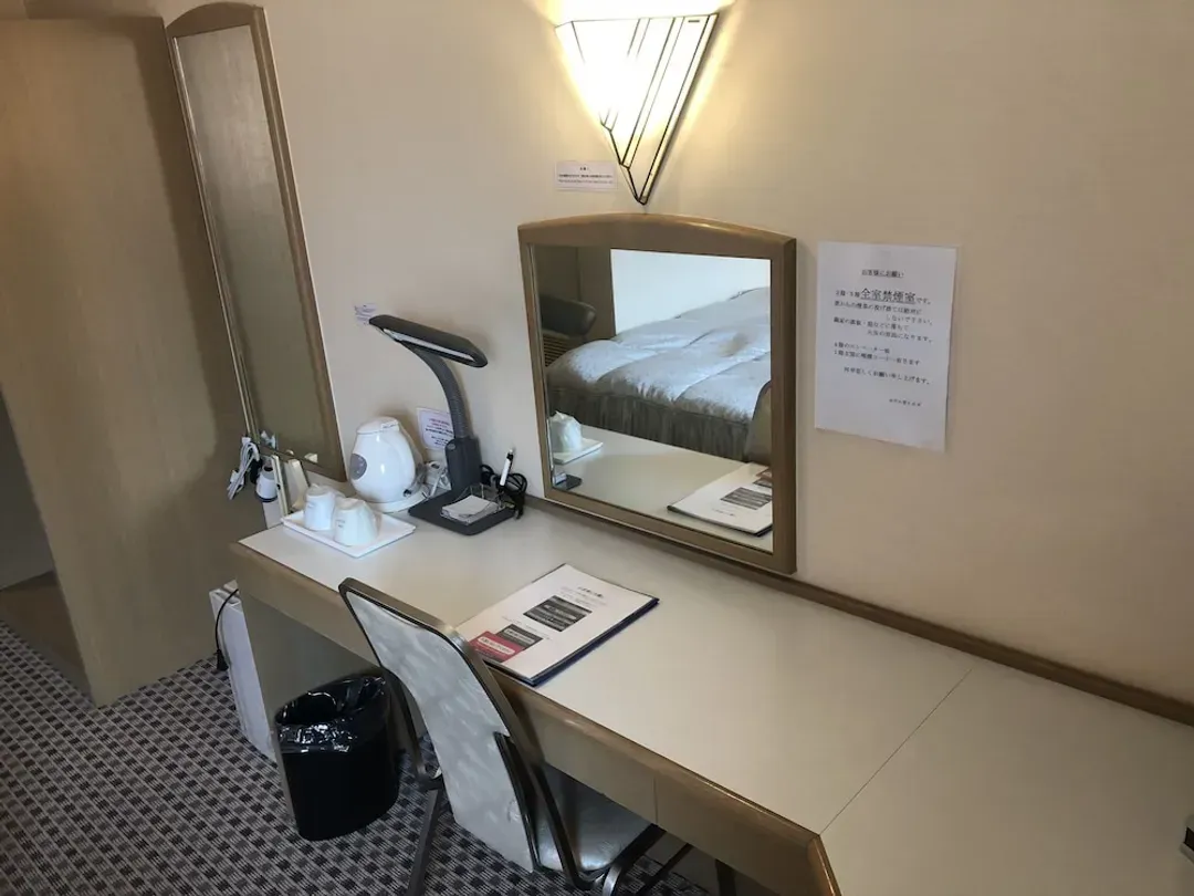 Room amenity