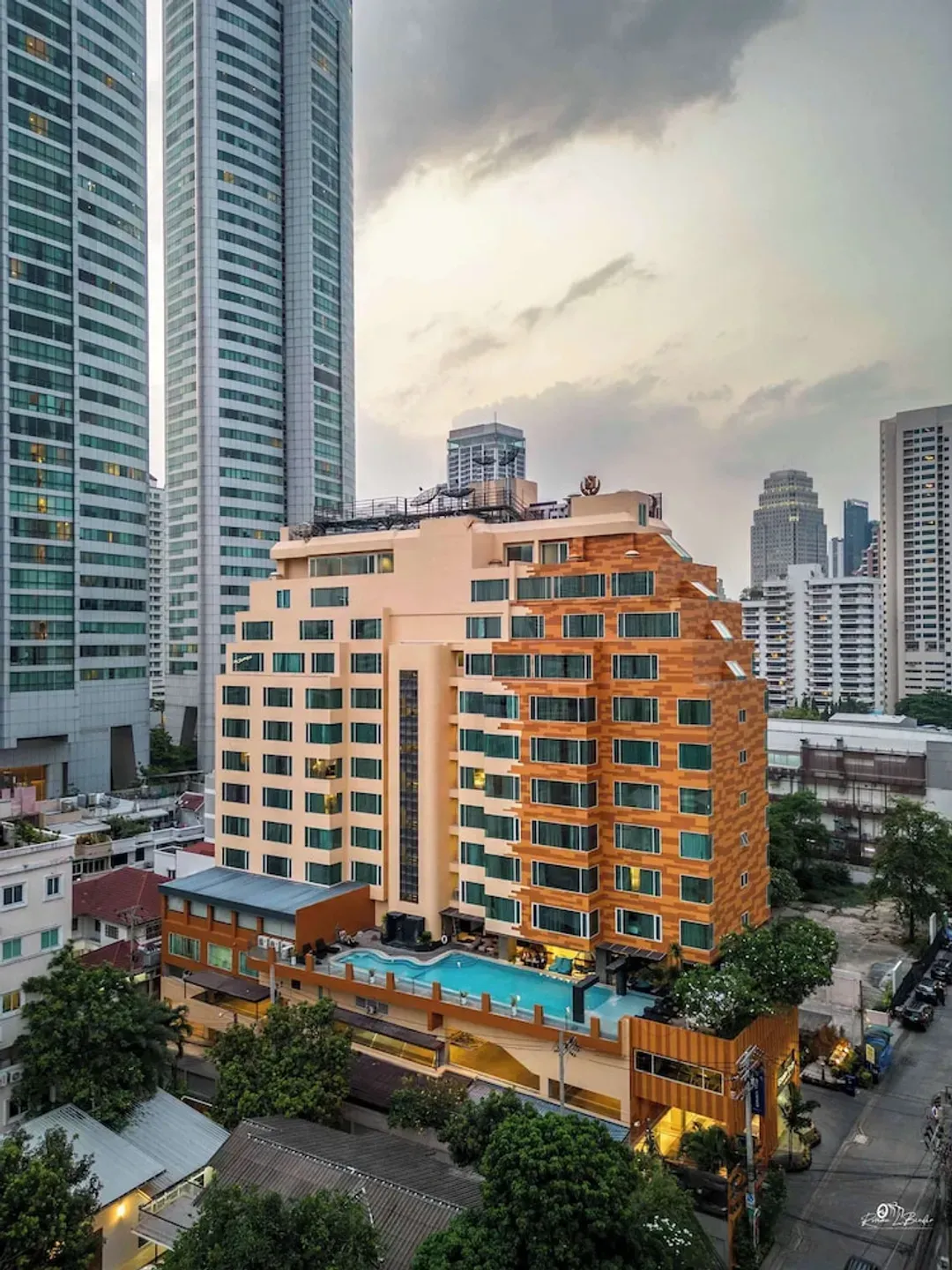 Bangkok-Golden Tulip Mandison Suites