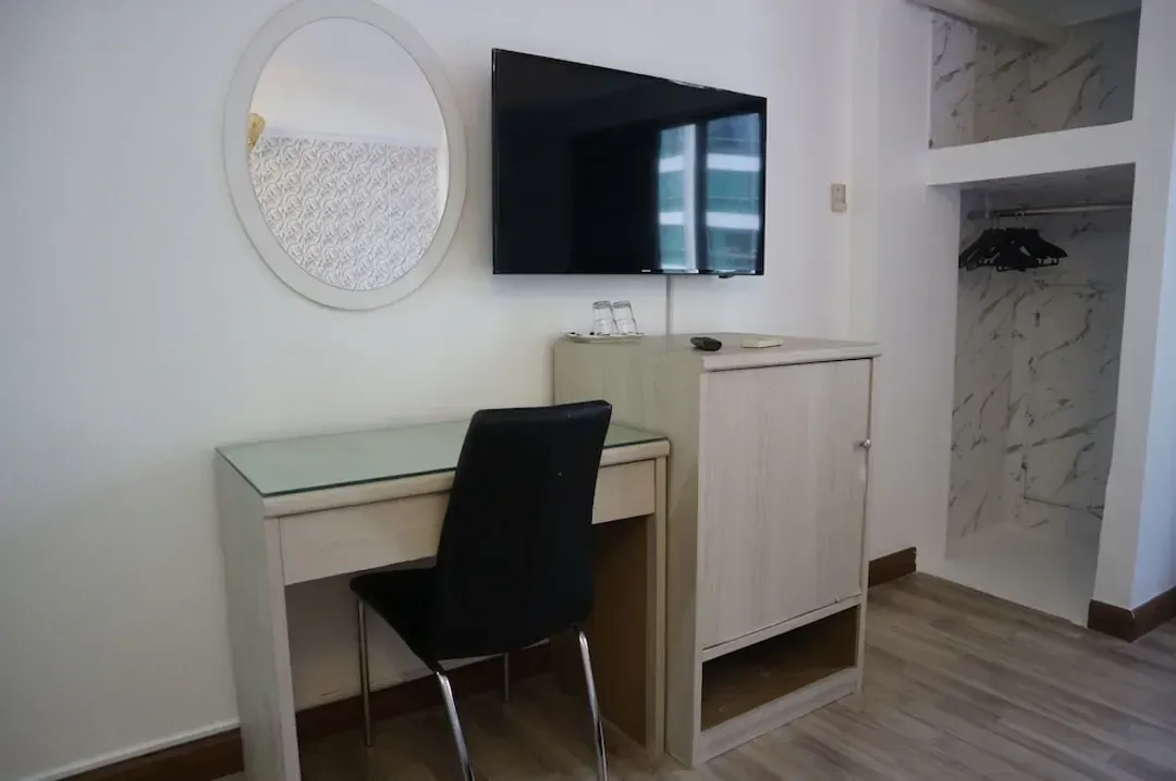 Room amenity