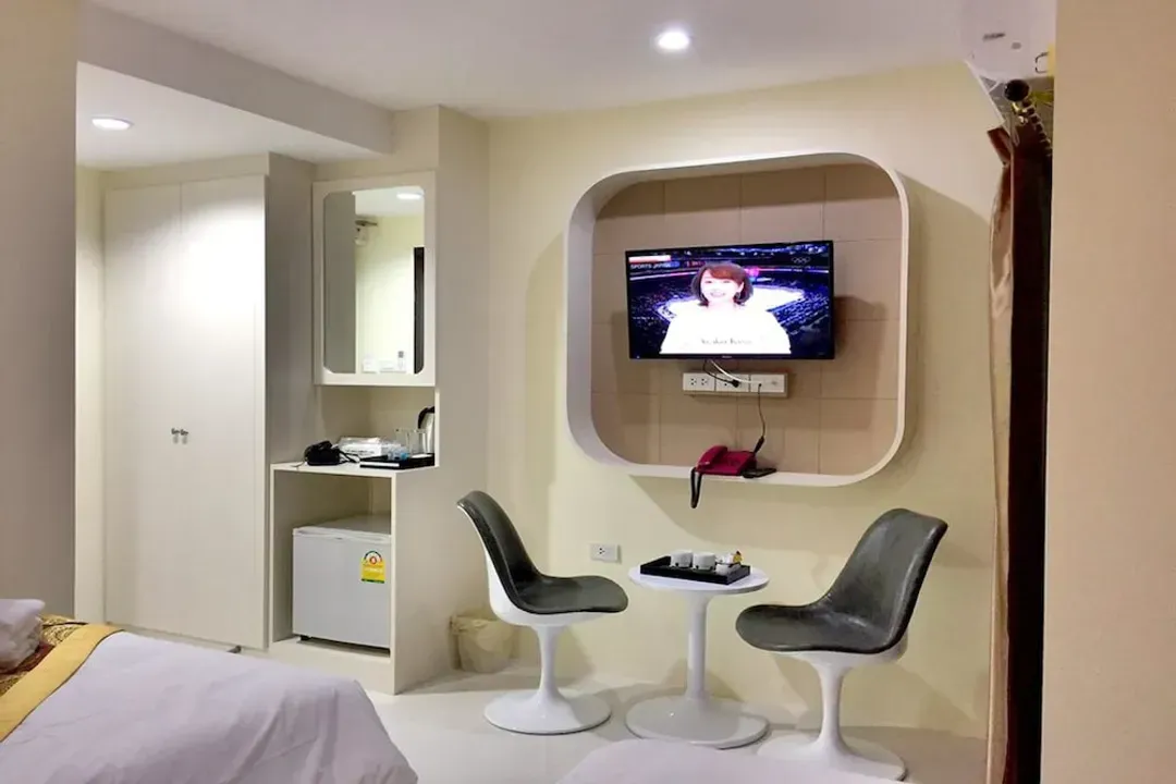 Room amenity