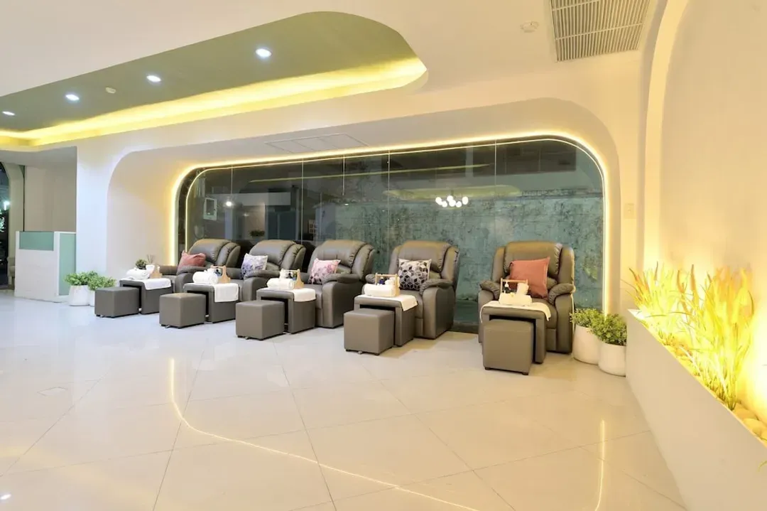 Lobby sitting area