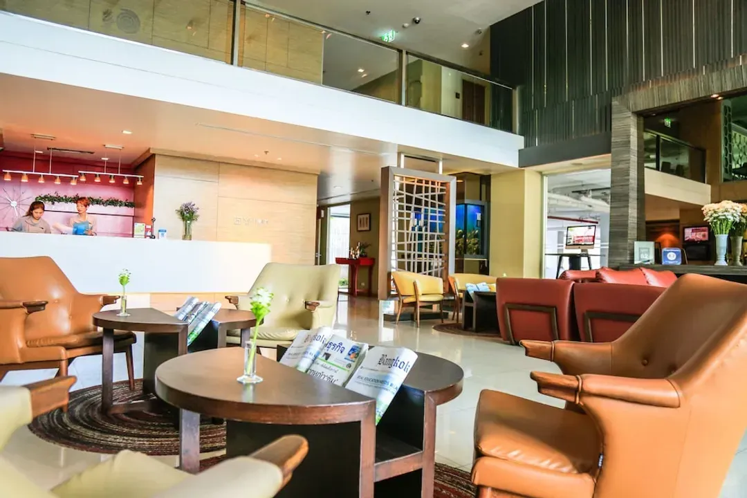 Lobby sitting area