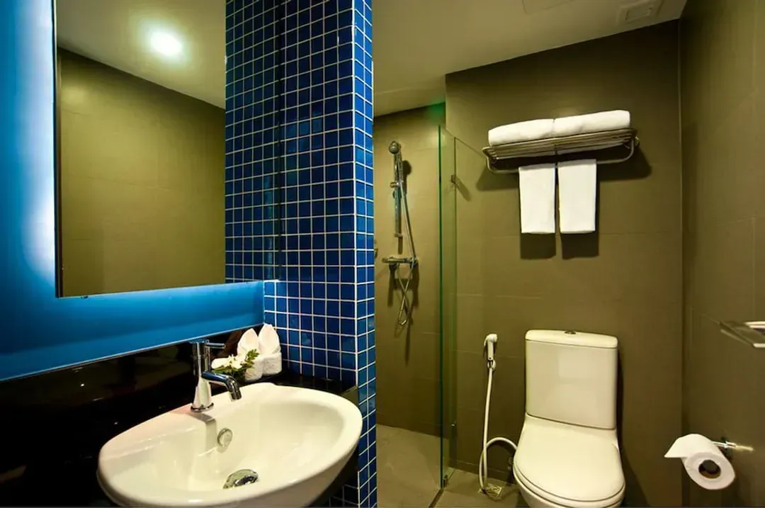 Bathroom amenities