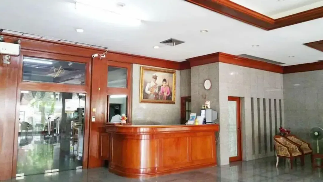 Primary image