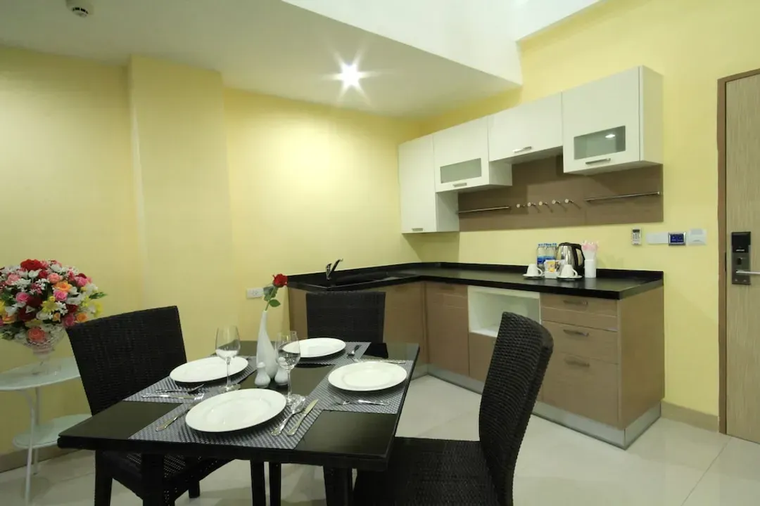 Private kitchenette