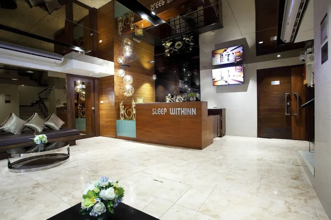 Lobby sitting area