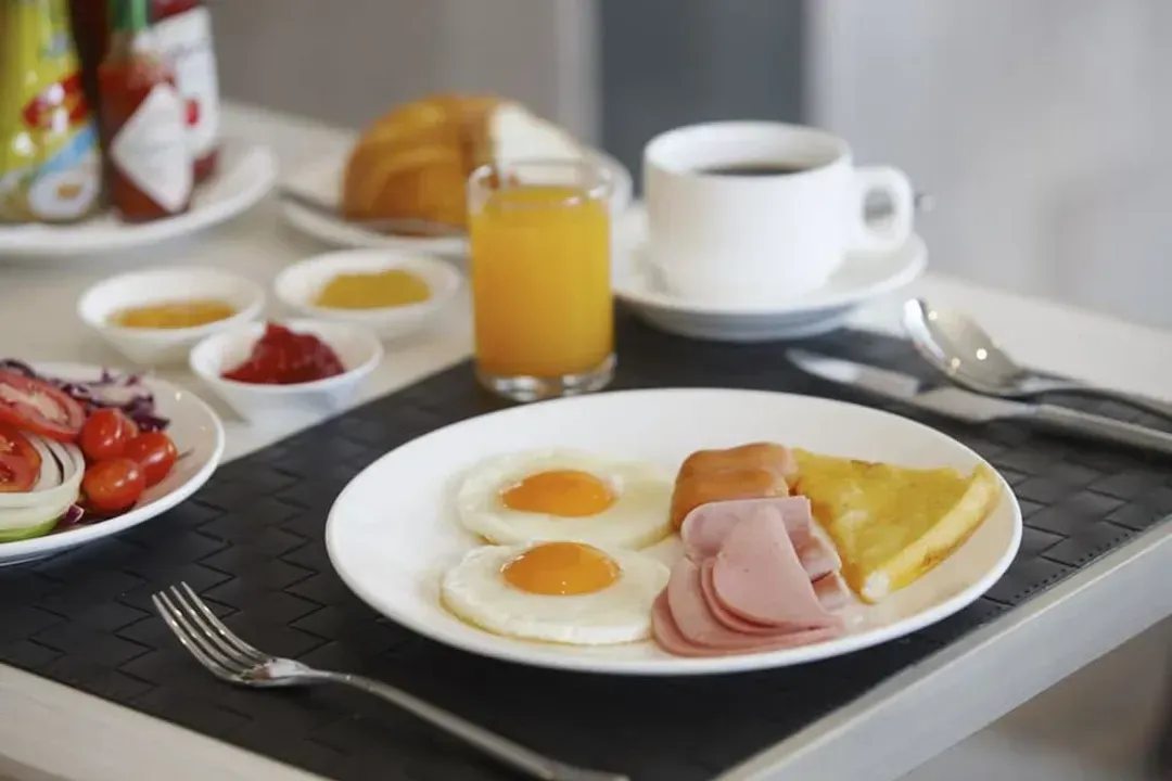 Breakfast meal