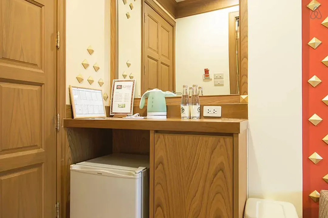 Room amenity