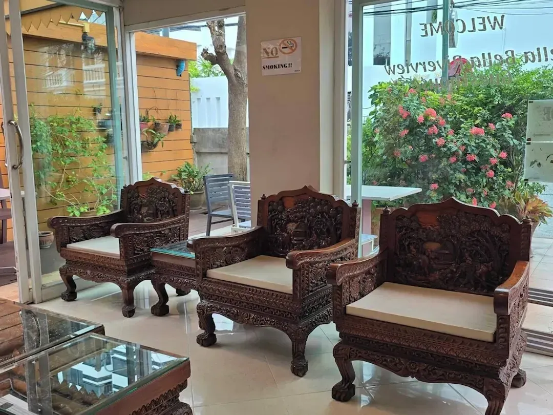 Lobby sitting area