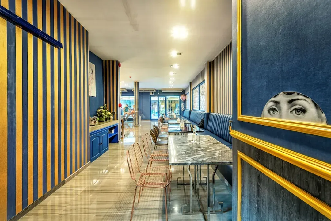 Lobby sitting area