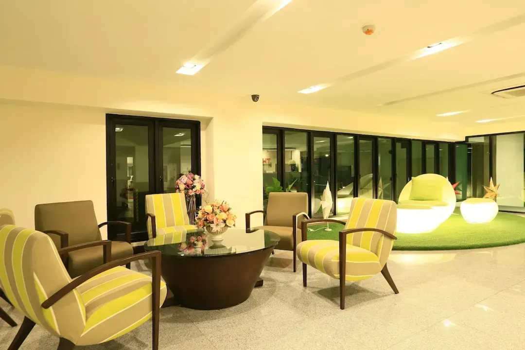 Lobby sitting area