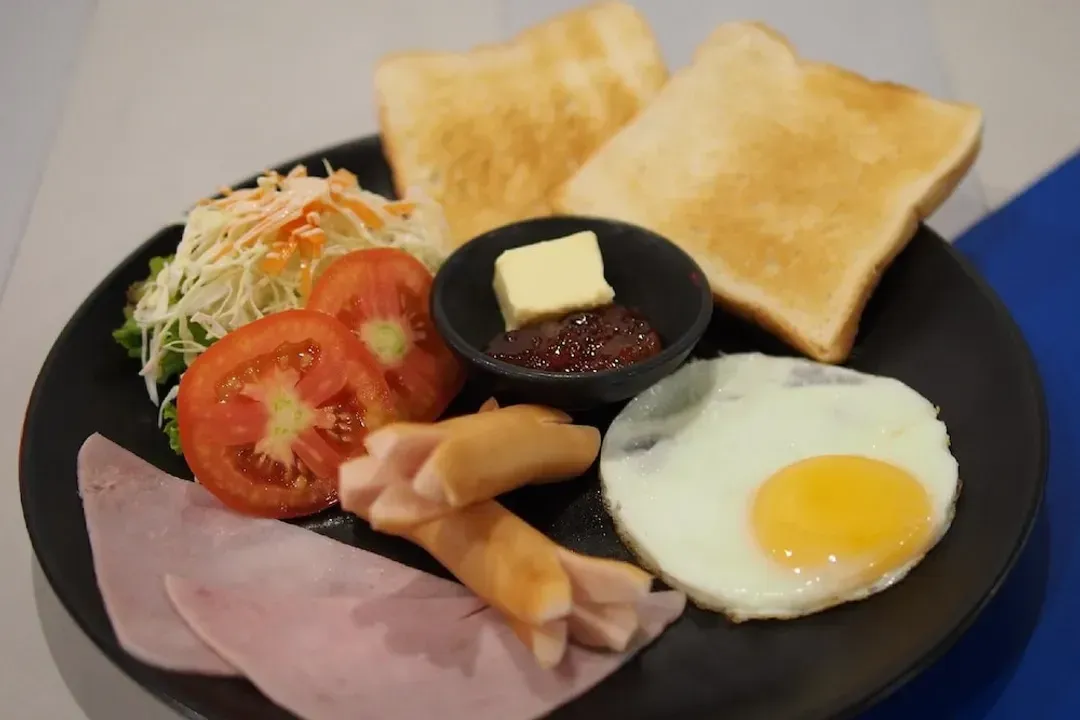 Breakfast meal