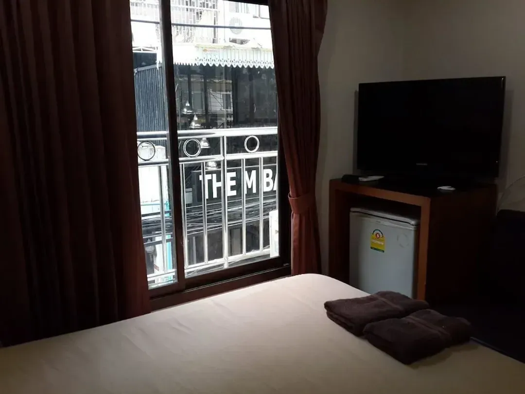 Room amenity