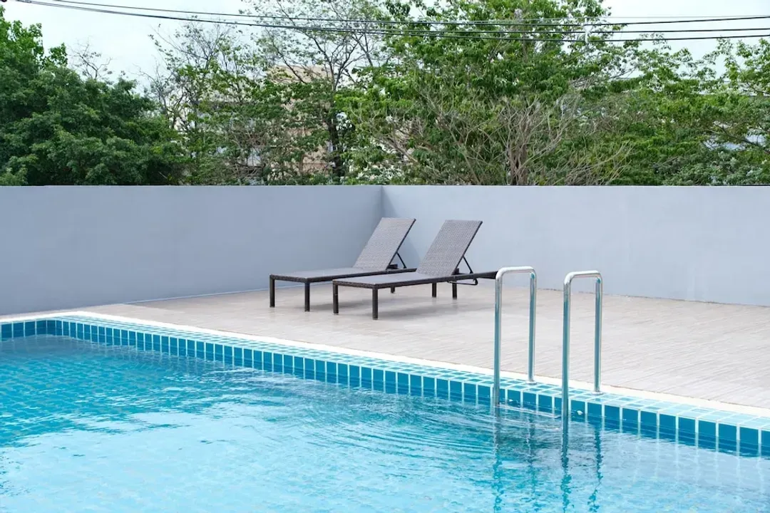 Rooftop pool