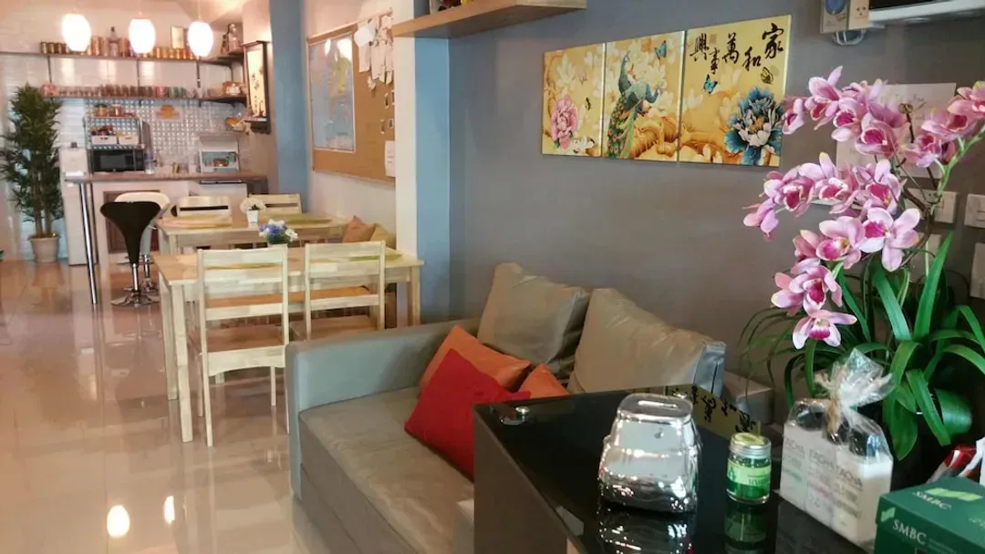 Lobby sitting area