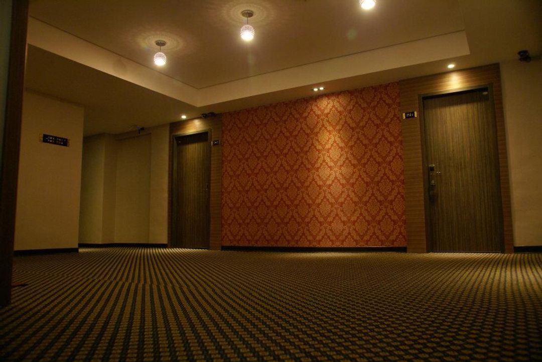 홈풀 호텔 (Home Full Hotel)