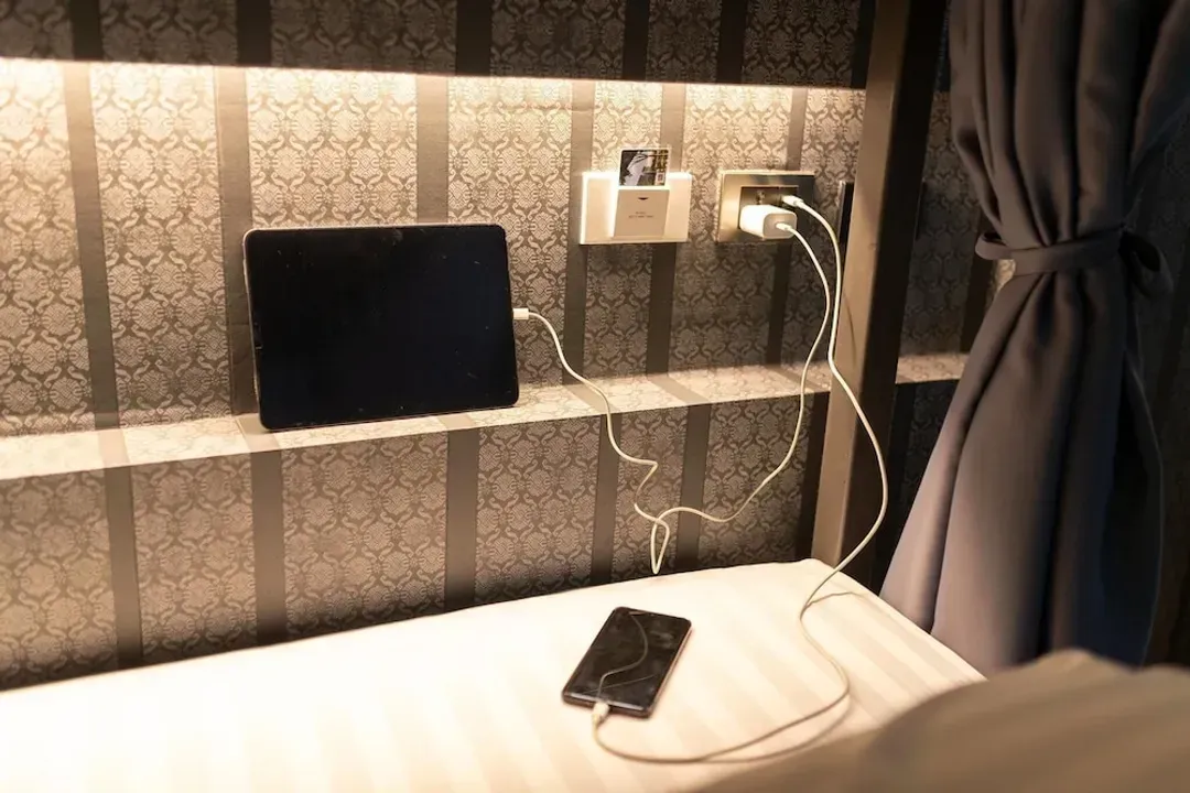 Room amenity