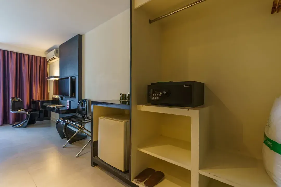 Room amenity