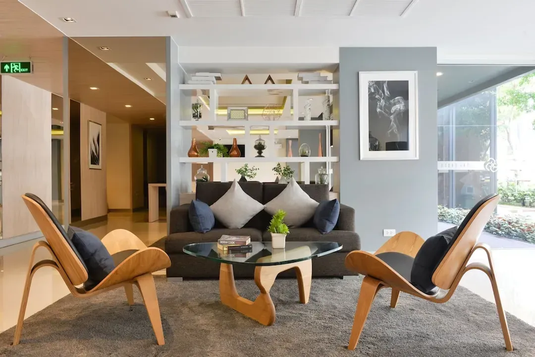 Lobby sitting area