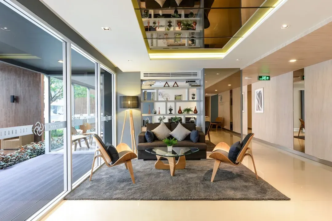 Lobby sitting area