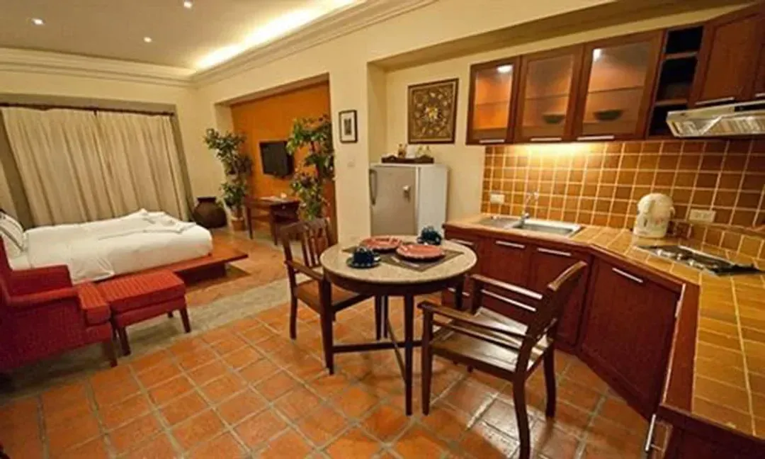 Private kitchenette