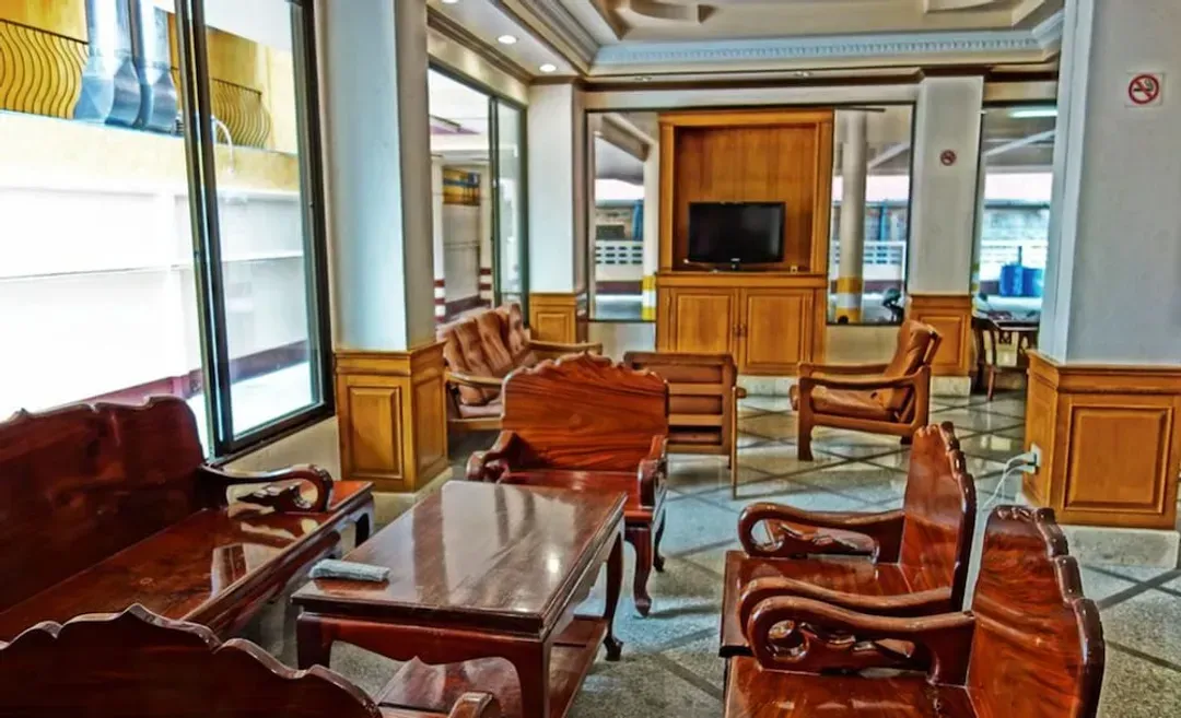Lobby sitting area