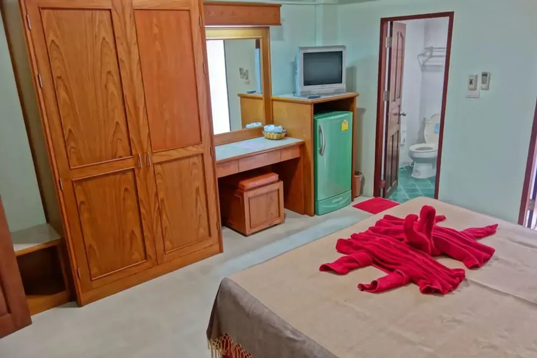 Room amenity