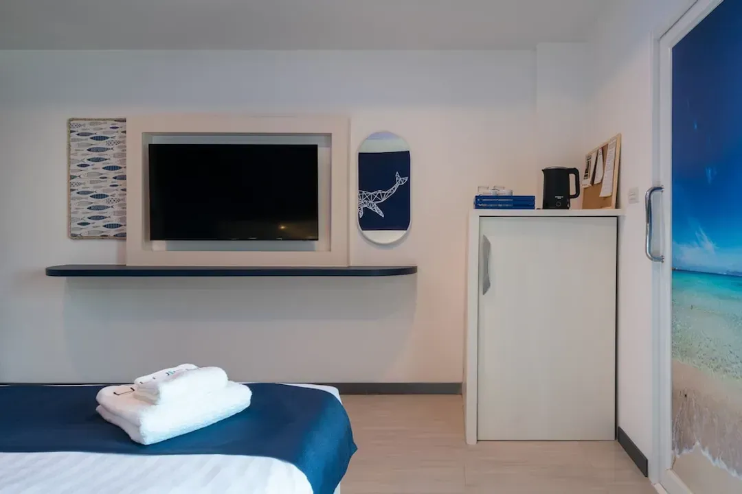Room amenity