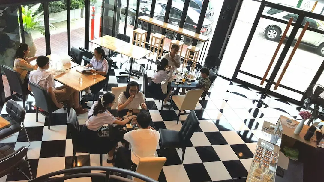 Breakfast area