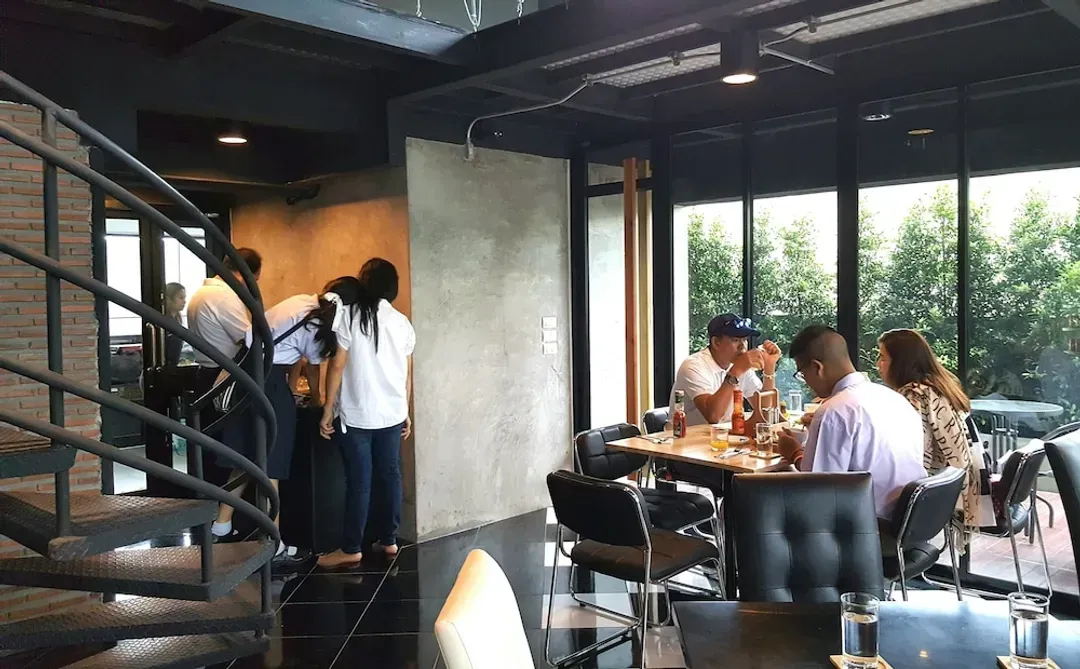 Breakfast area