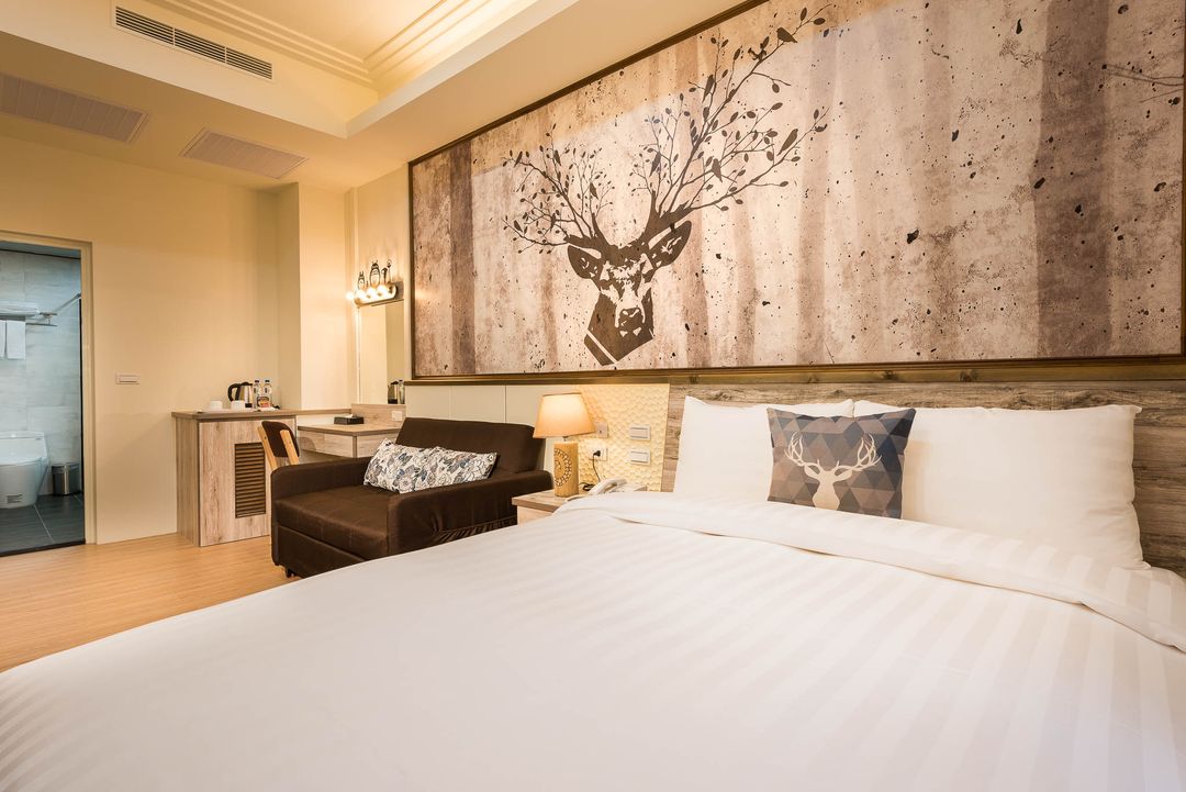 The deer  B&B (No elevator, access control)