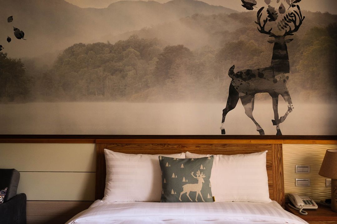The deer  B&B (No elevator, access control)