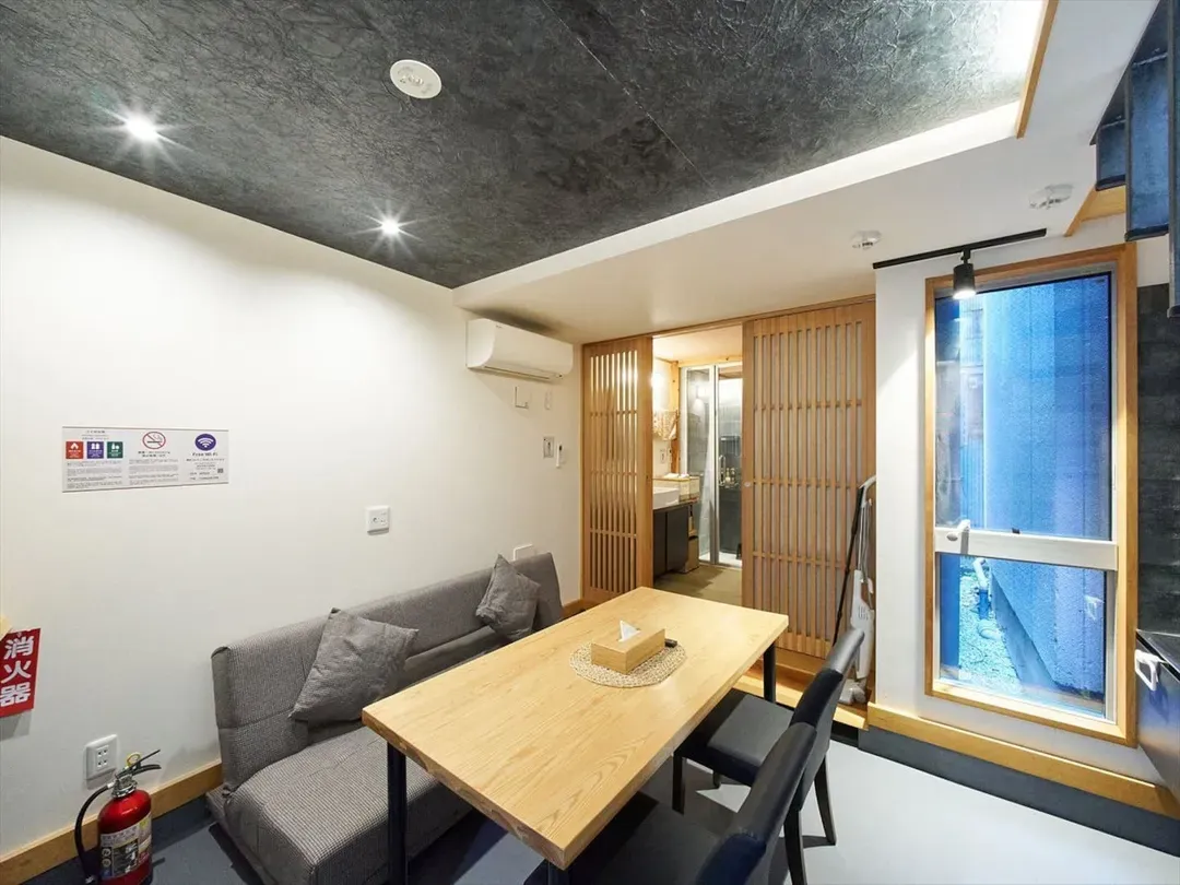11Min Walk to Asakusa!2BR Japanese Villa with Tatami/2 Baths/38㎡/Max 4pax/1Min to Shopping Street