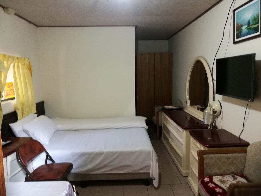 Xiaxing Inn