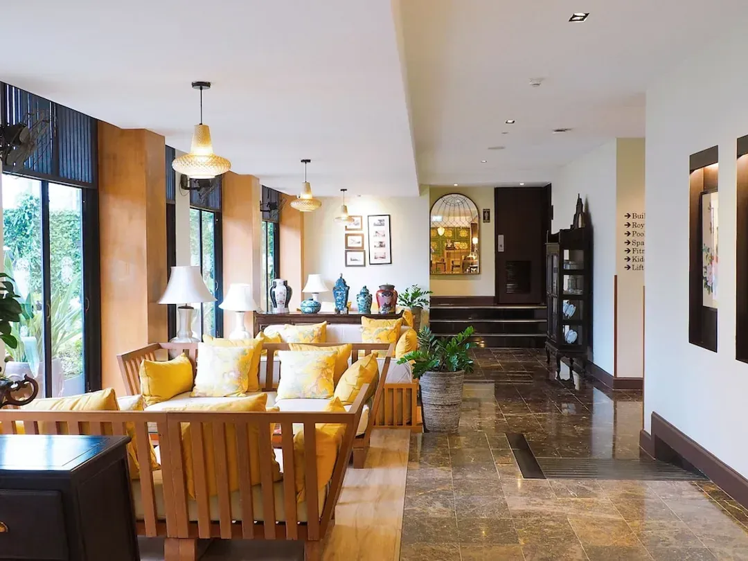 Lobby sitting area