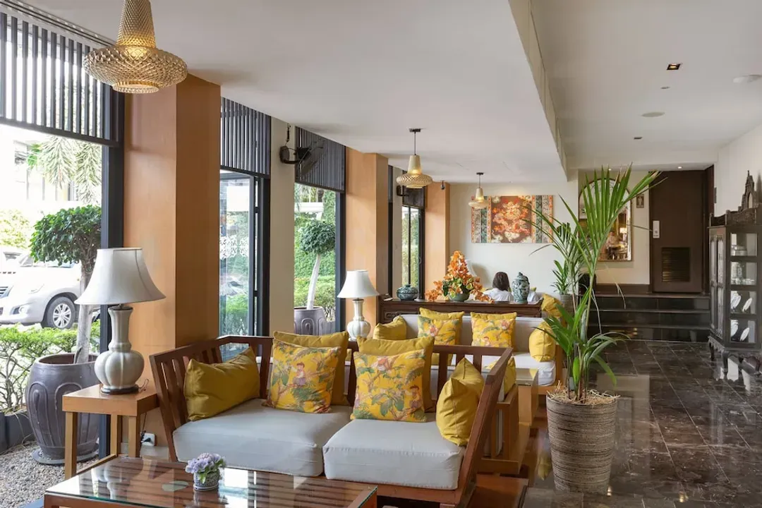 Lobby sitting area