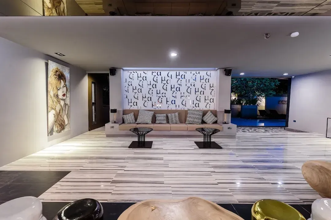 Lobby sitting area