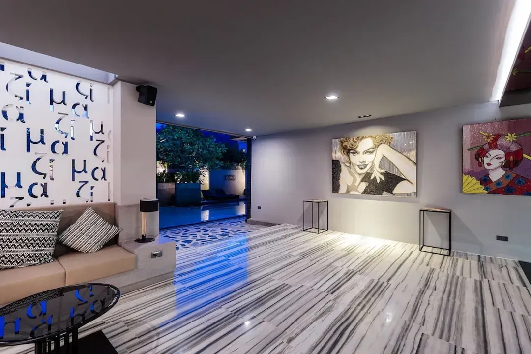 Lobby sitting area