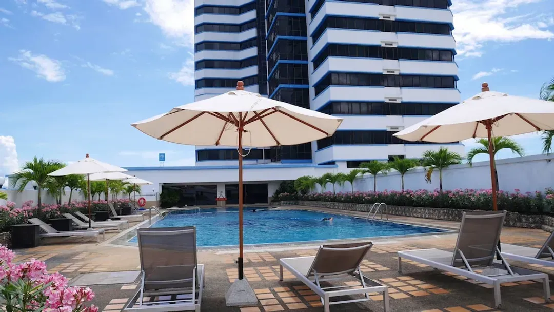 Rooftop pool