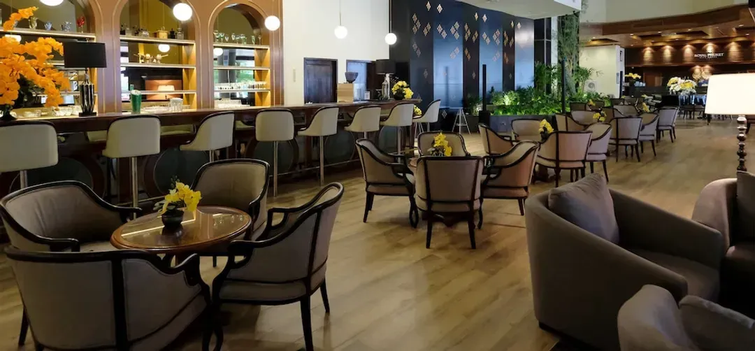 Lobby sitting area