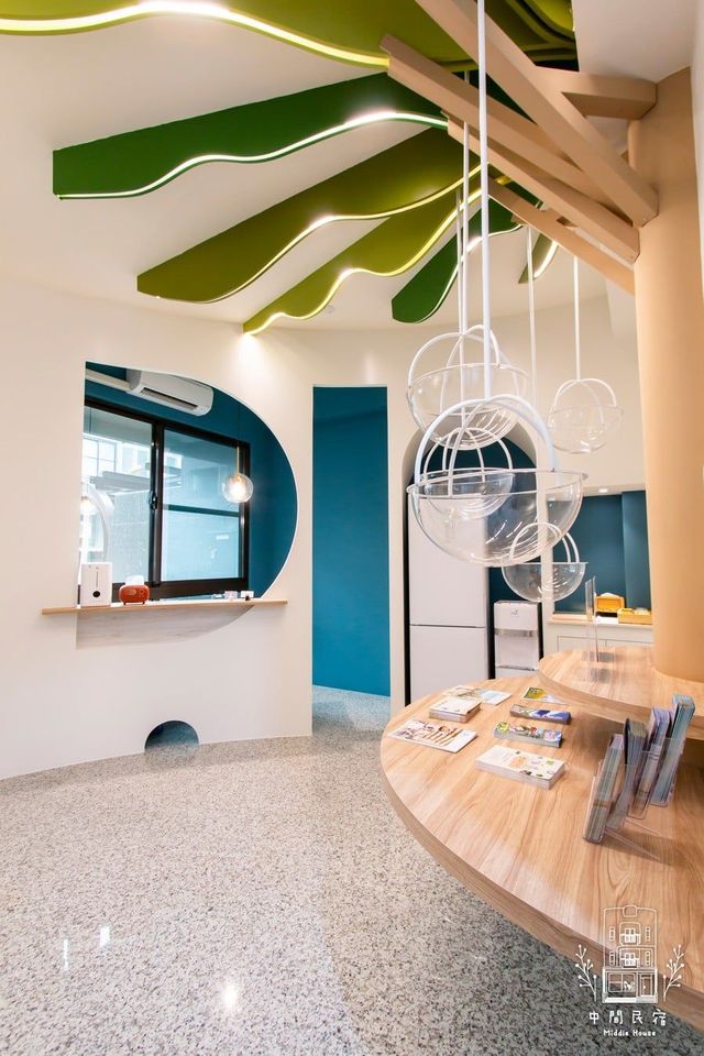 Middle House-Twin Room-6