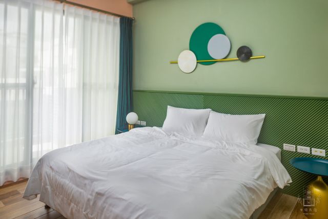 Middle House-Double Room with SPA Bath-5