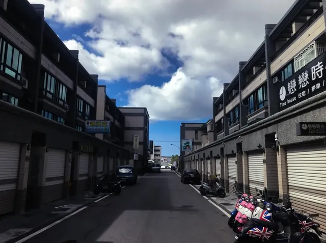 墾丁包棟民宿l恆春古城包棟l戀戀時光旅宿l德州撲克|電動麻將l k歌l烤肉l步行轉運站五分鐘-Two-bedroom bungalow for 4~8 people-12