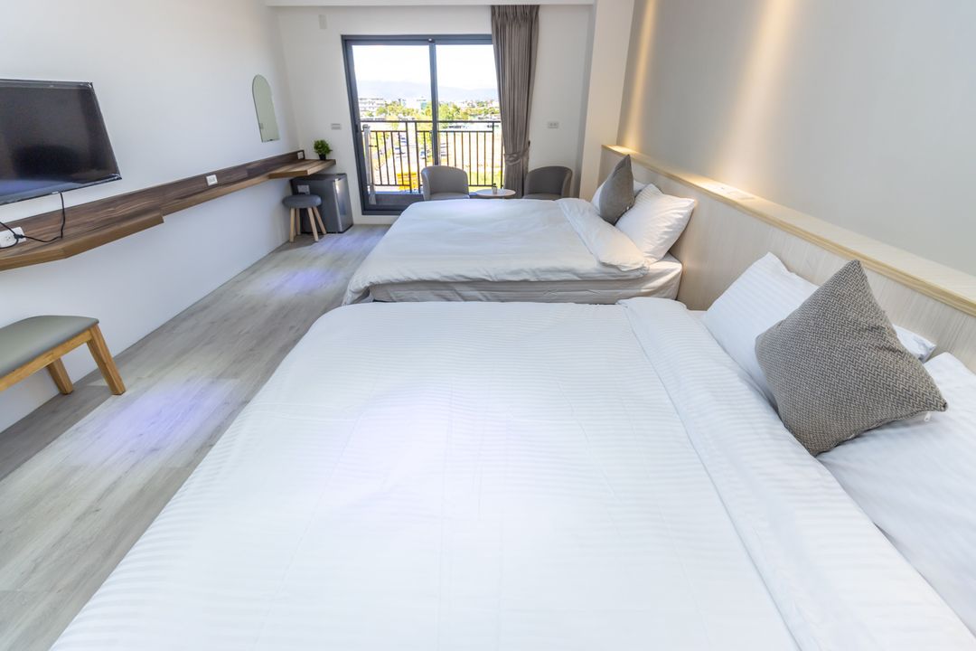 Hou Inn