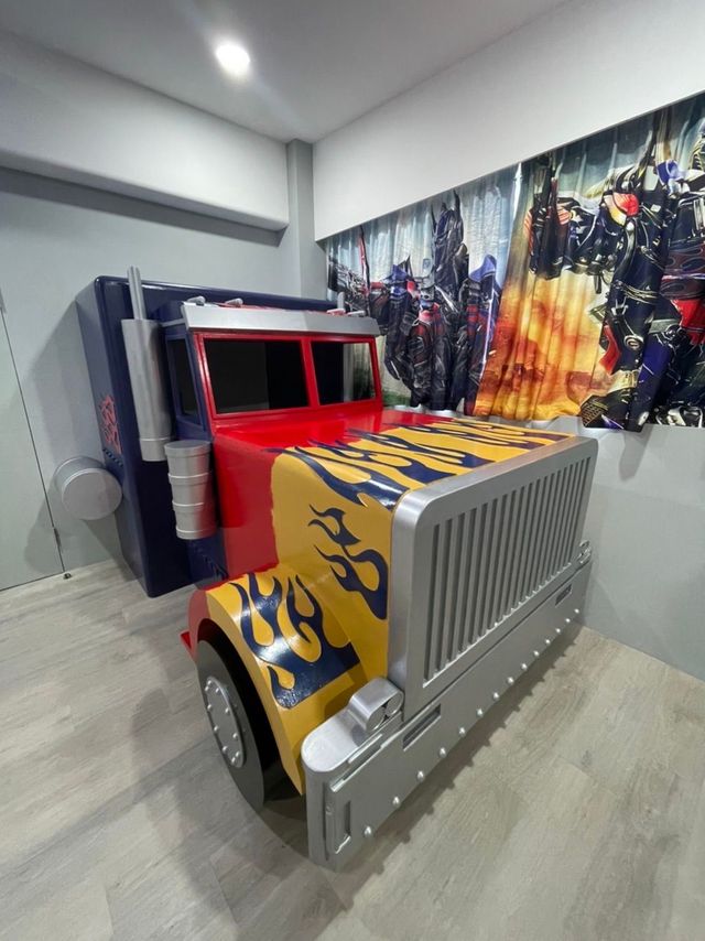 Children's Fun Family Homestay-Transformers Triple room-6